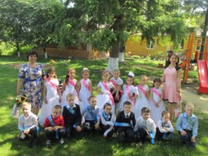 31 mai „Adio grădiniţa mea cea dragă”.