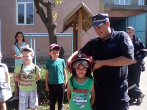 Excursia grupei pregătitoare la Serviciul Secţiei Situaţii Excepţionale Făleşti