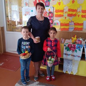 SĂRBĂTOAREA BUCURIEI