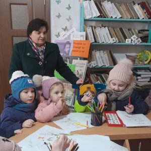 Ziua comemorării povestitorului Ion Creangă. Excursia copiilor grupei a II mică la biblioteca comunitară