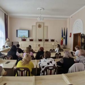 Şedinţă de lucru cu managerii grădiniţelor selectate în cadrul Proiectului: ,,Centre de Resurse/Spaţii de învăţare şi joc”